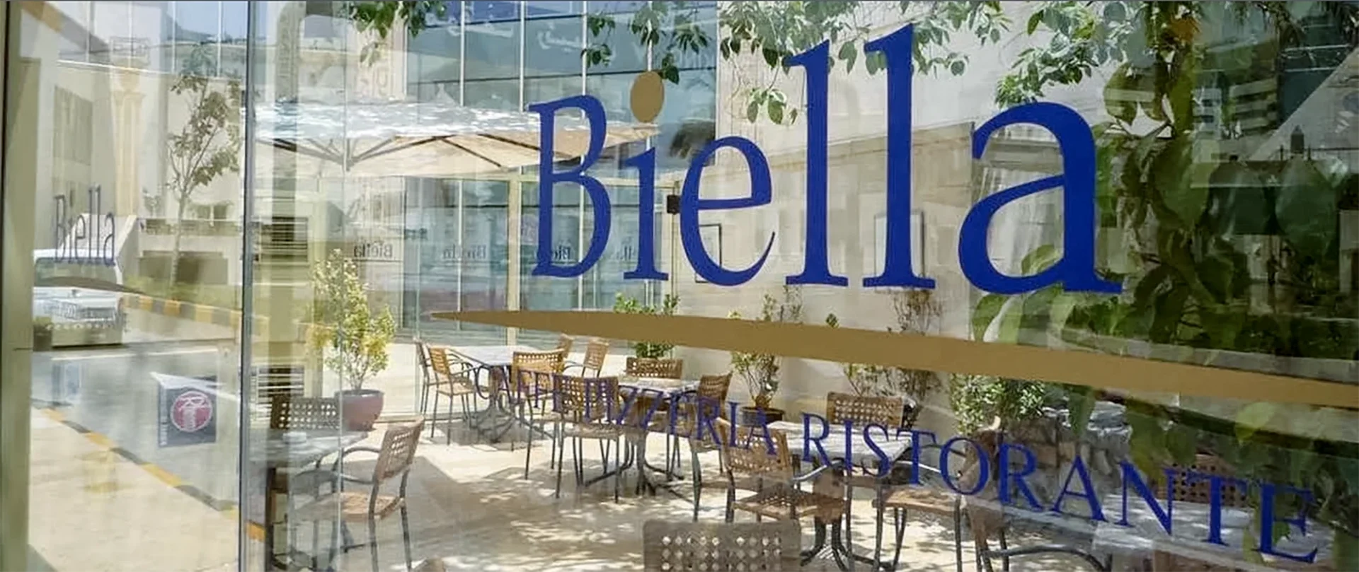 Biella Café and Ristorante, café frontage with Biella signage, fit-out by HQI Contracting
